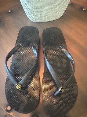 Tory Burch Black Flip Flop Sandals with Gold Logo